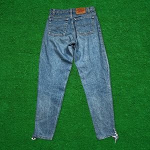 Vintage 90's Levi's 550 Thrashed Jeans